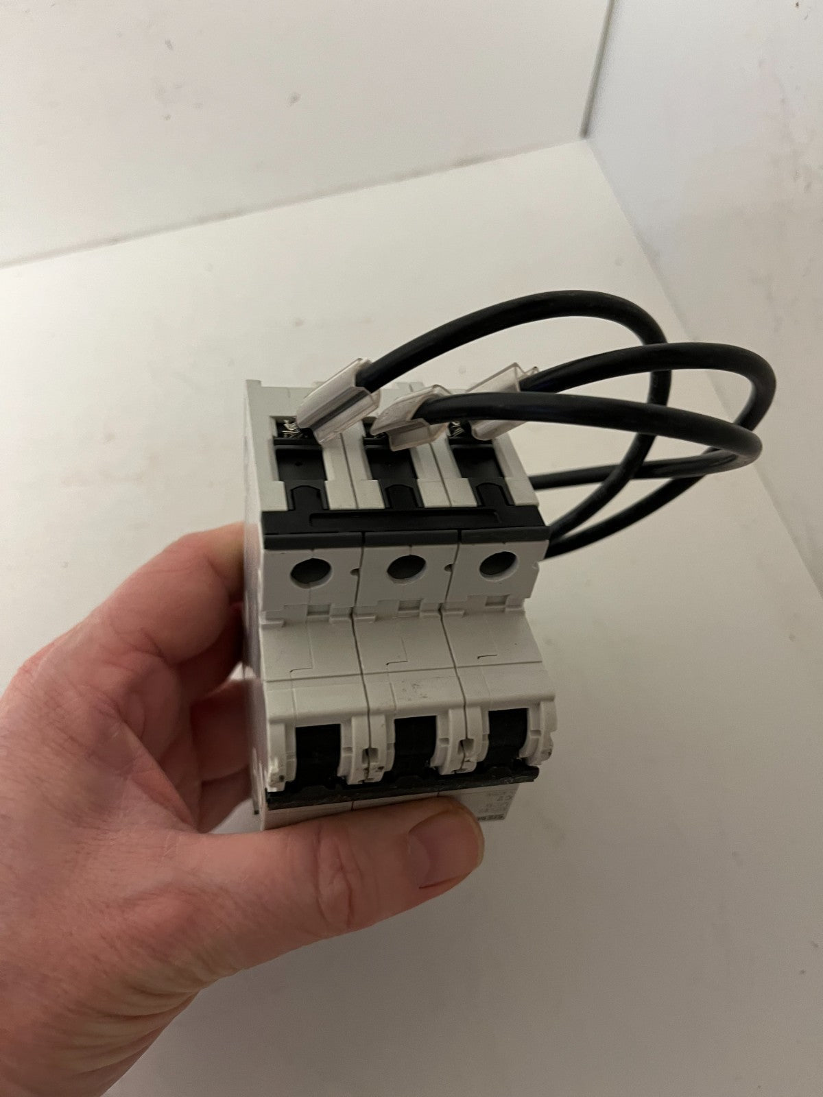 Siemens 5SY43 C2 3-Pole MCB 2A 400V Miniature Circuit Breaker Used Spare Unit