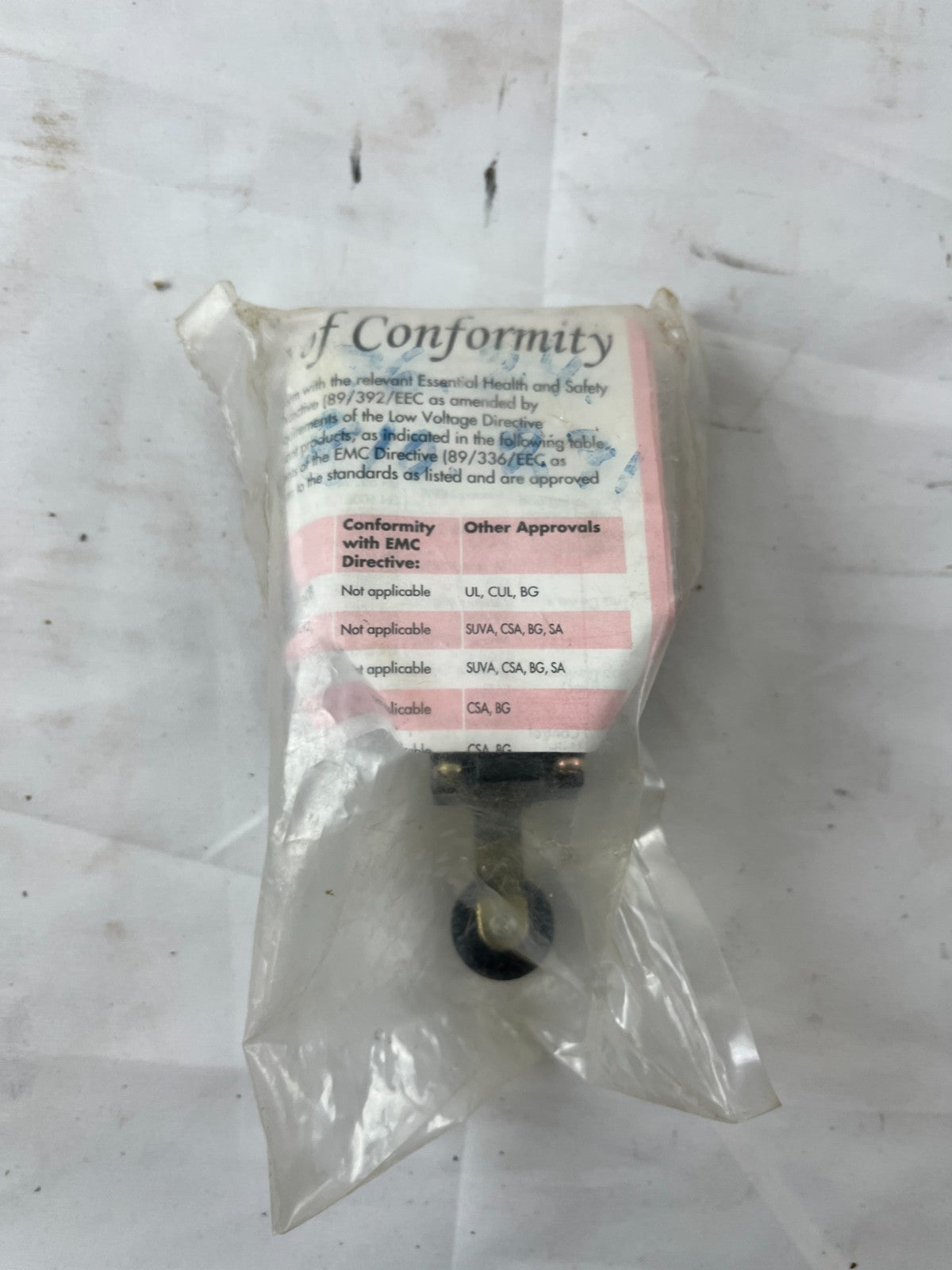 Guardmaster Senator CXB2 Safety Limit Switch Roller Lever IP66 New NOS Spare