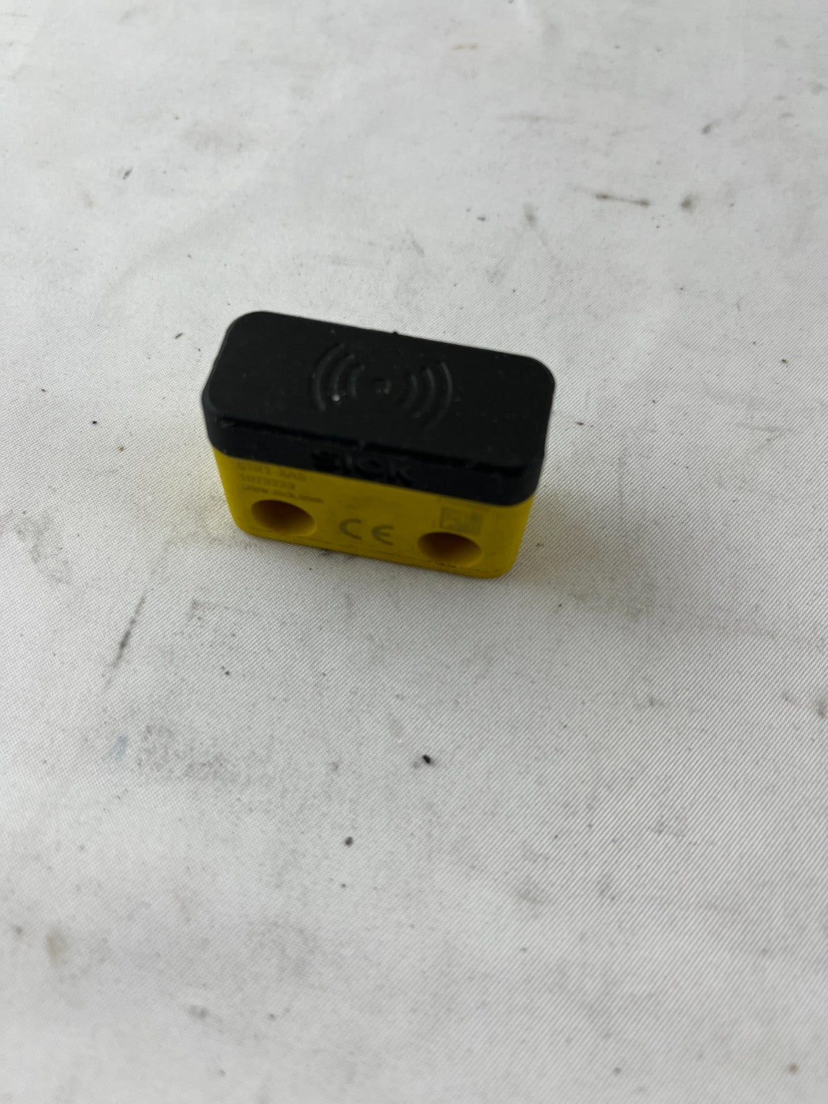 Sick STR1-JAS 1073223 RFID Safety Switch Actuator Standard Design Made Thailand
