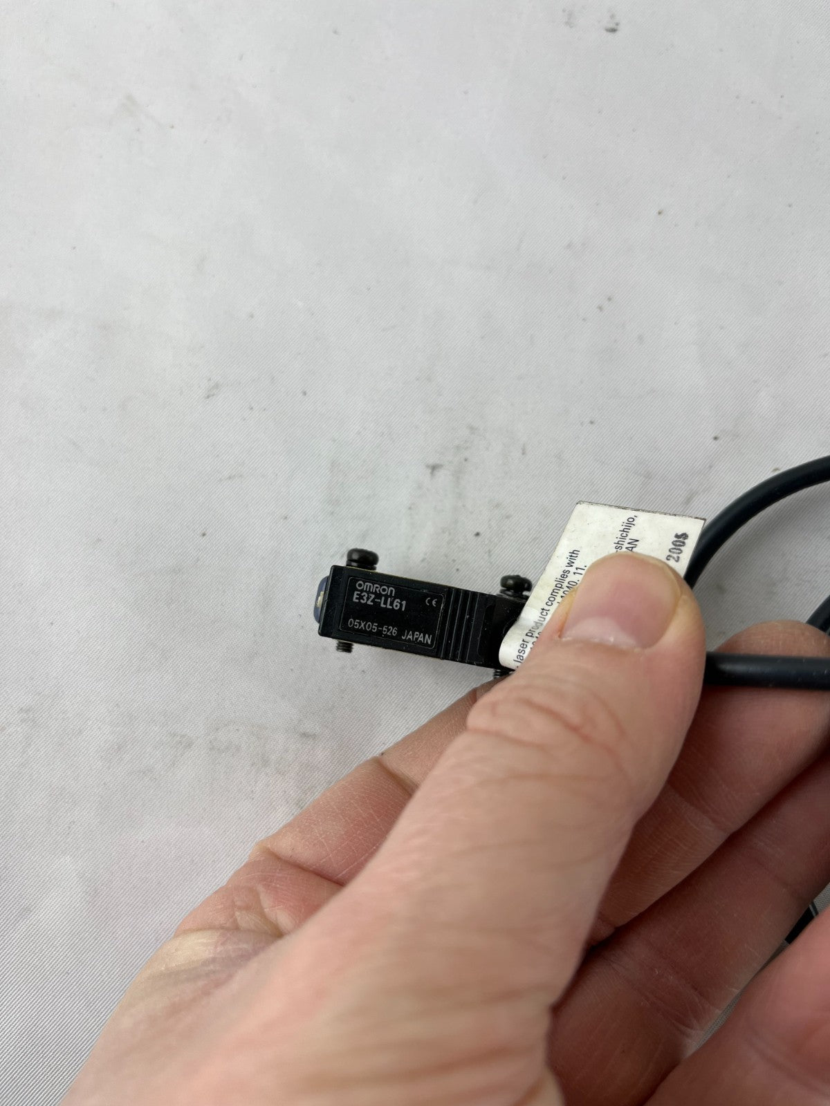 Omron E3Z-LI61 Laser Photoelectric Sensor 10-30VDC Cable Used Spare Unit