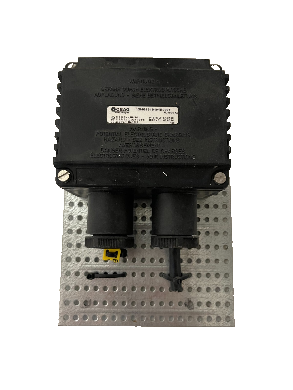 CEAG GHG7910101R0001 ATEX Junction Box Ex e II T6 IP66 690V Used Working