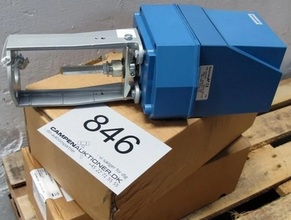 Satchwell Linear Actuator Type ALXS 1201 481-1-201 24Vac 50/60 Hz IP54 15Va U.K