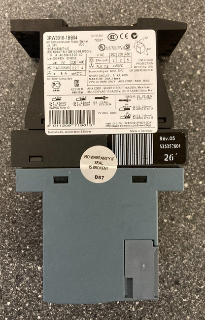 Siemens SIRIUS 3RW3016-1BB04 Soft Starter for 3-Phase Motors - Used, Working!