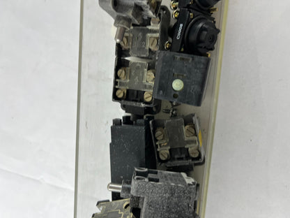 Siemens 3SE3 000-1A Limit Switch Bundle 500V 10A Mixed Lot, Used Spares