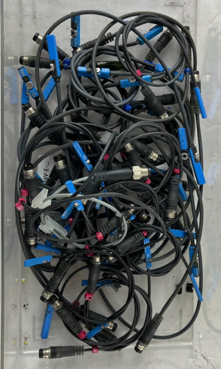 SICK MZT8 1044932 Magnetic Cylinder Sensors M8 Bundle Used Spare Parts