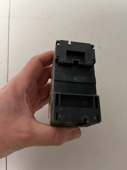 Schneider Telemecanique GV2P05 0.63–1A Motor Circuit Breaker with VU05 IEA02