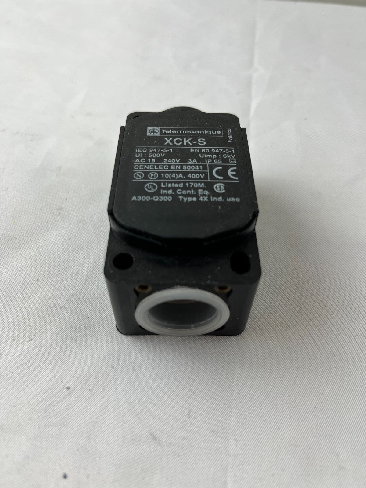Telemecanique XCK-S Limit Switch Body AC15 240V 3A IP65 New NOS Spare Part