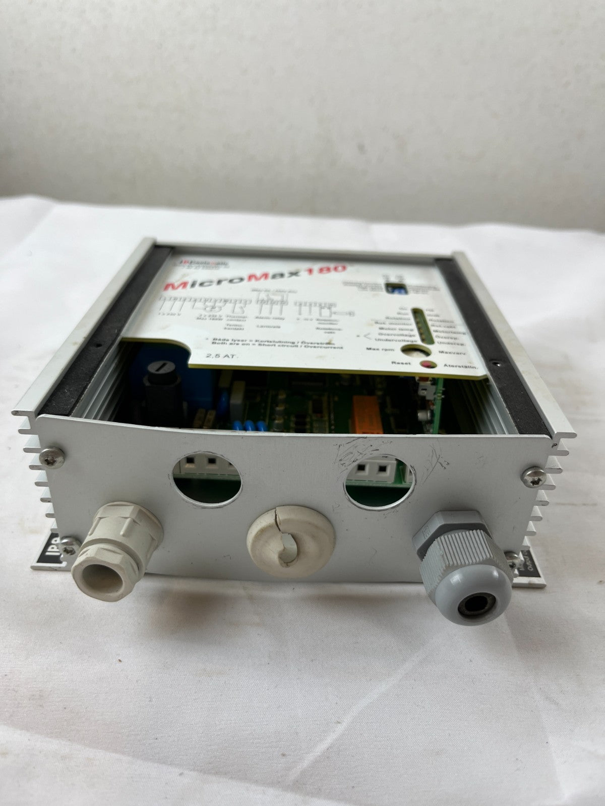 IBC Automatic MicroMax180 F21018201 Motor Controller 3x230V 180W Used Spare