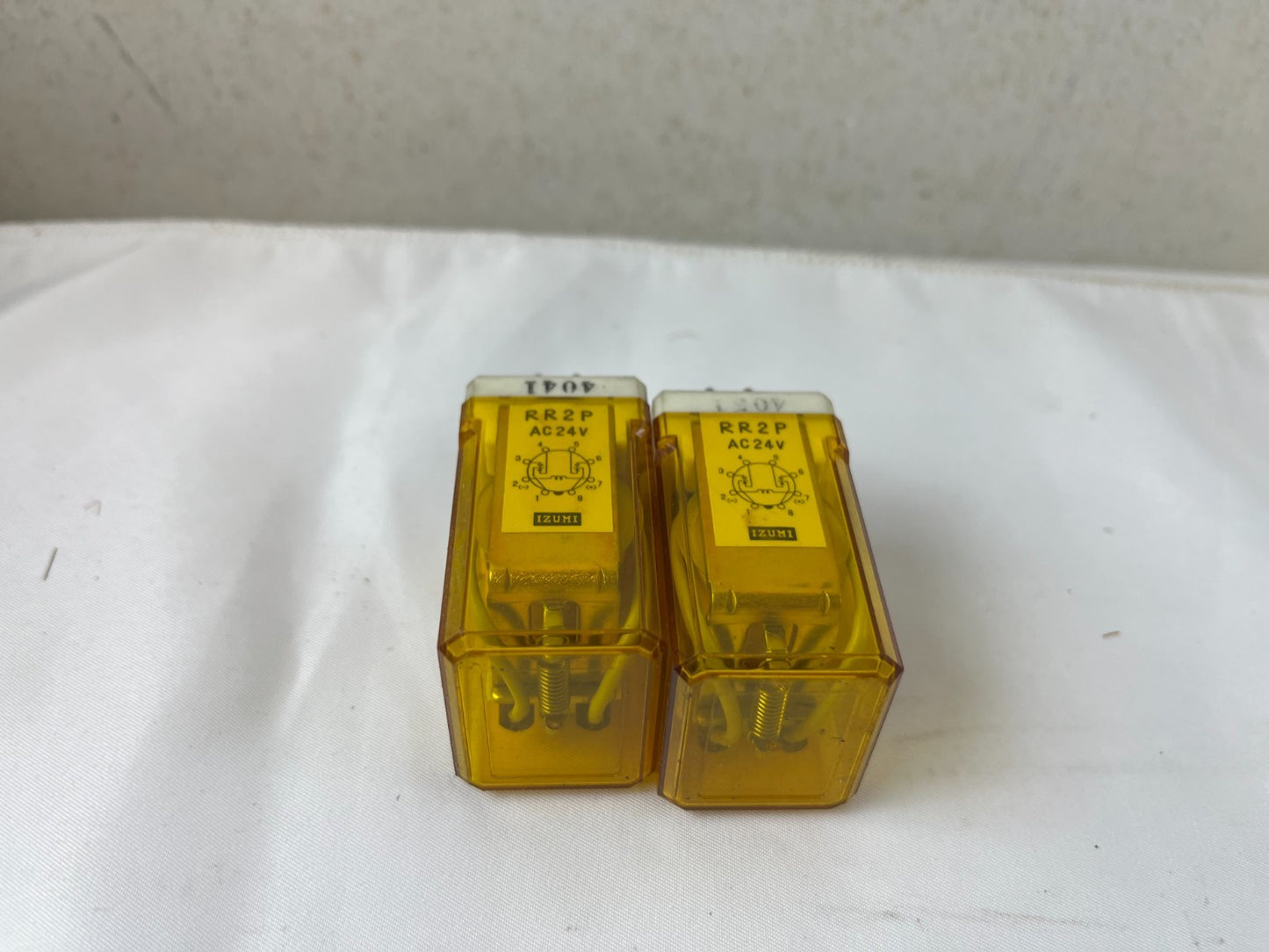Omron RR2P AC24V Plug‑In Relay DPDT 8‑Pin – Lot of 2 Used Spare Units