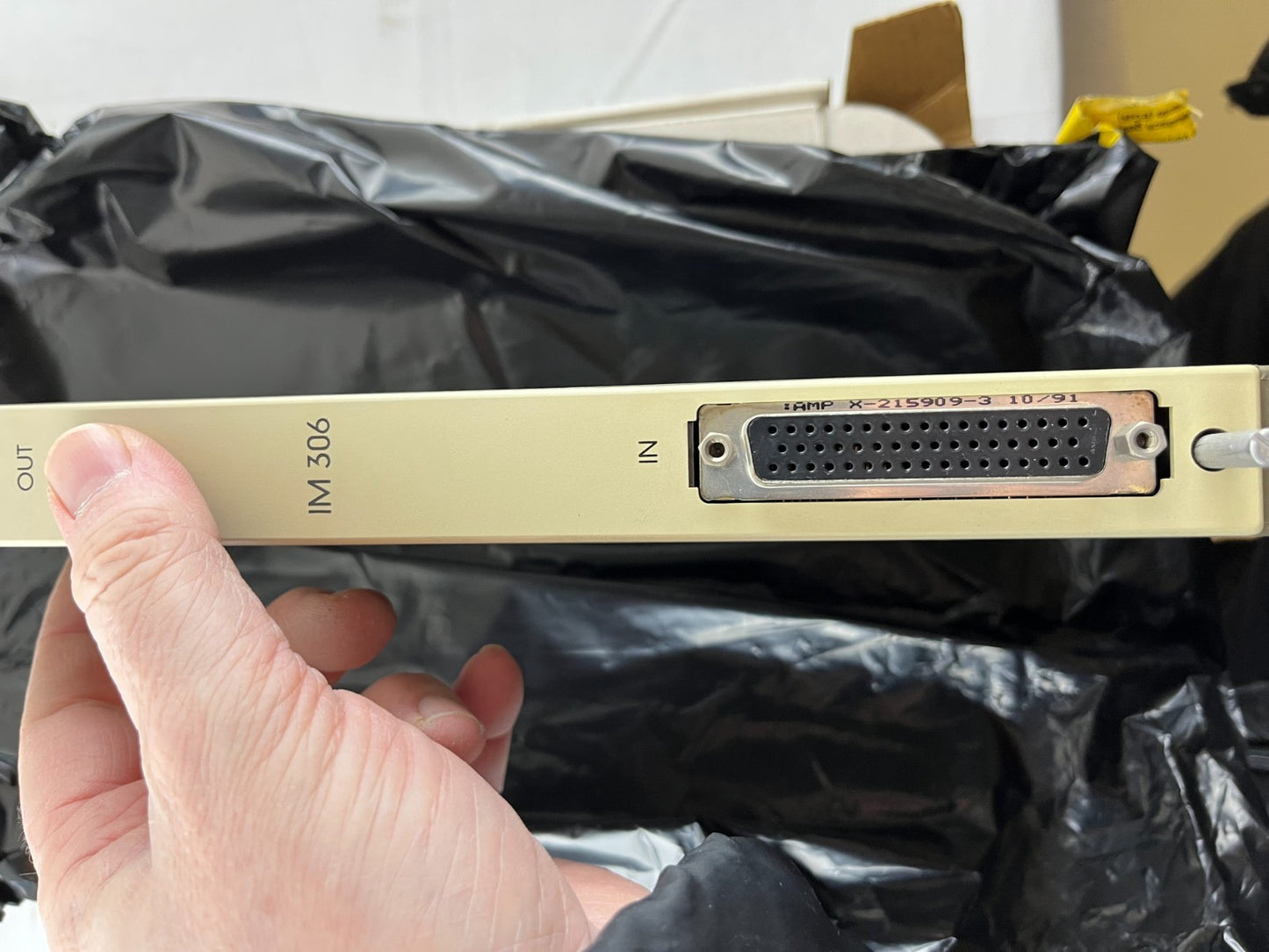 Siemens SIMATIC S5 IM306 Interface Module 6ES5306‑7LA11 Used Spare Part