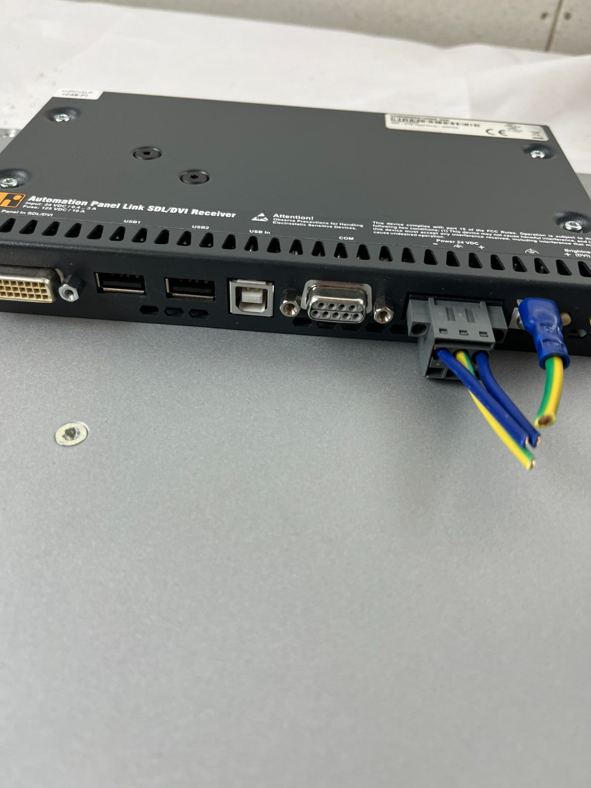 B&R Automation Panel AP933 TFT LCD 18.5" w/ SDI DVI Receiver 5AP933.1855-00