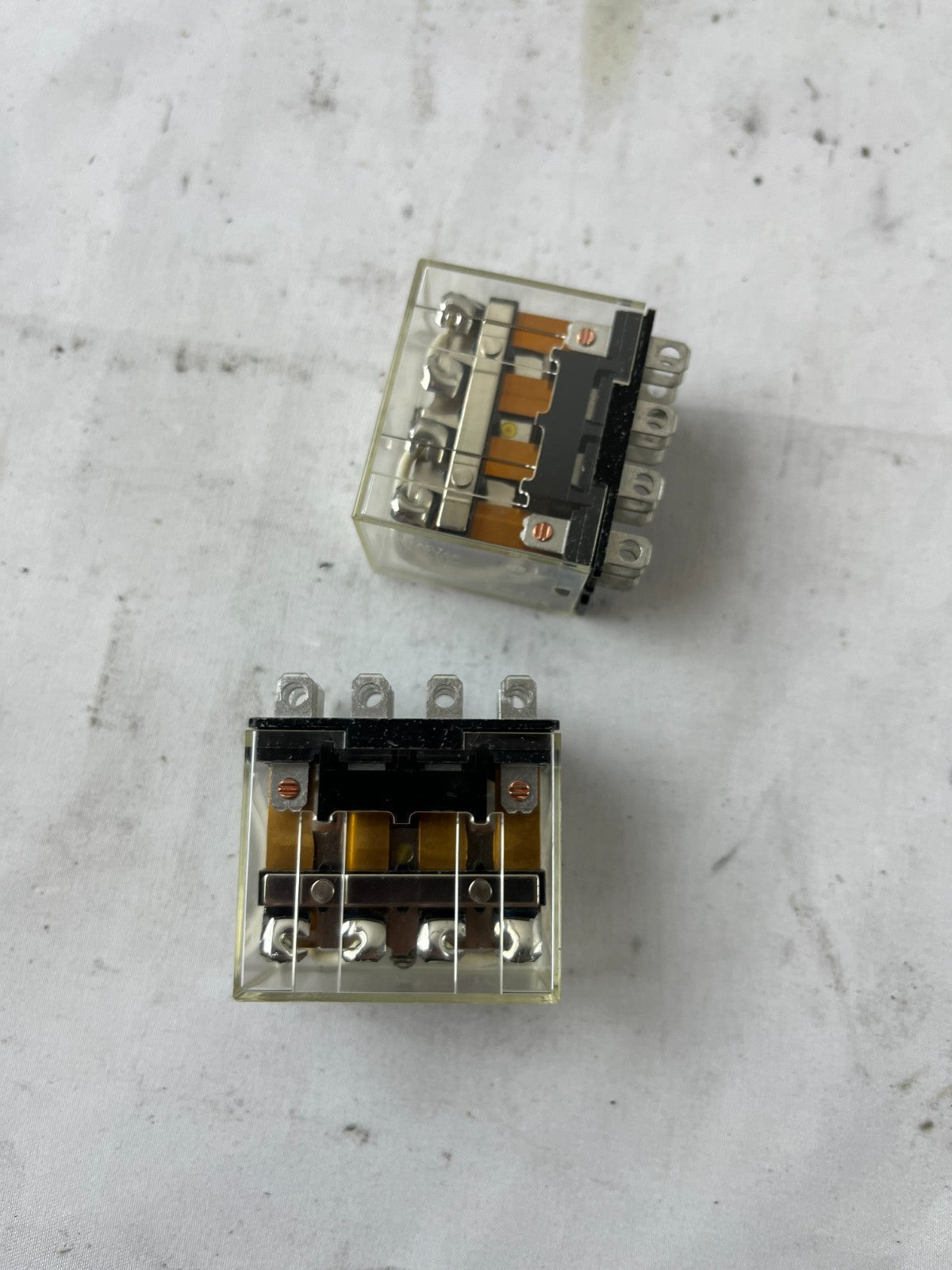 Omron LY4 24VDC General Purpose Relay 4PDT Plug-In New Lot 2pcs Unused Spares