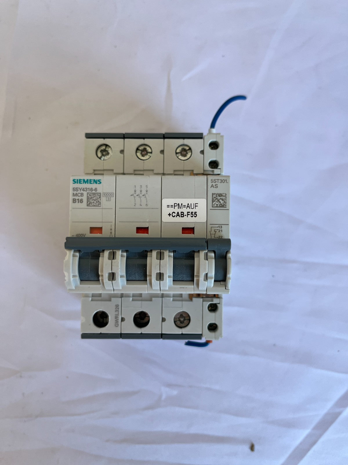 10x Siemens 5ST3010 Auxiliary Circuit Switch 1NO 1NC For 5SL 5SY 5SP Used Bundle