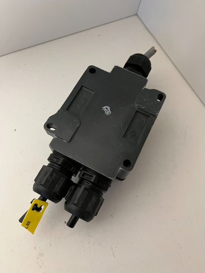 R. STAHL 8102/21-32-C1013 ATEX Junction Box Ex e IP66 690V 16A - Used, Working
