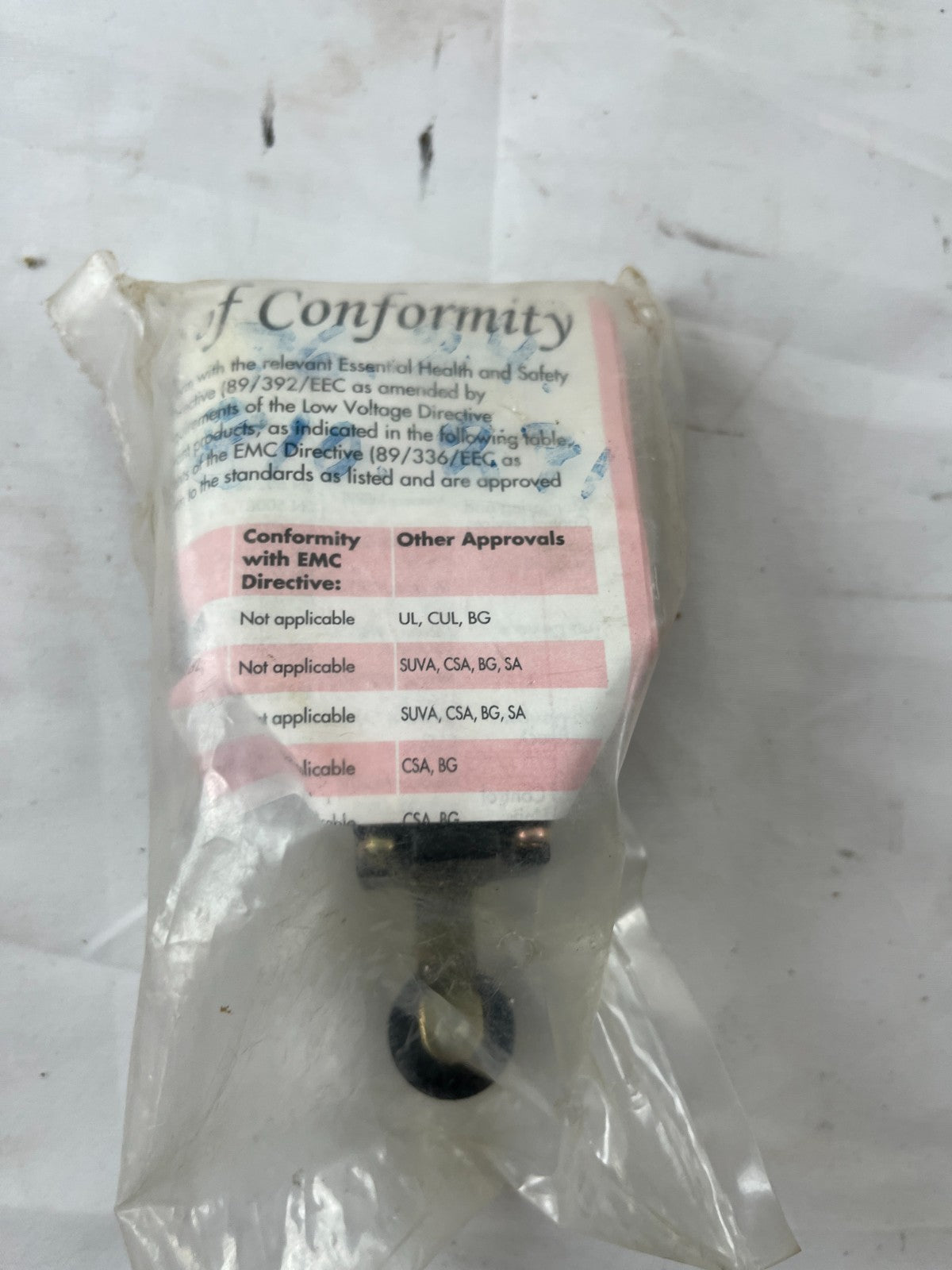 Guardmaster Senator CXB2 Safety Limit Switch Roller Lever IP66 New NOS Spare