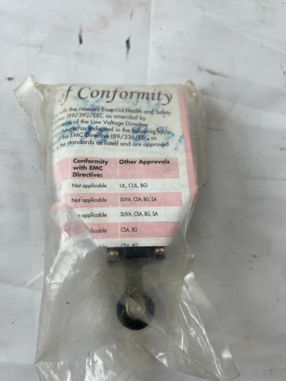 Guardmaster Senator CXB2 Safety Limit Switch Roller Lever IP66 New NOS Spare