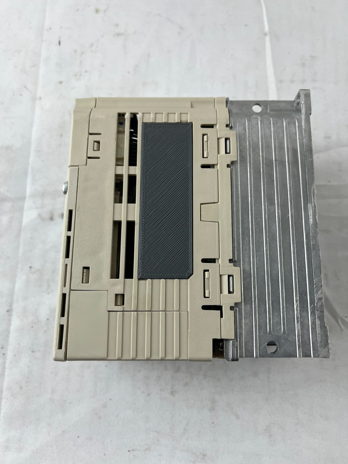 Omron V1000 CIMR-VZAB0P4BAA Inverter Drive 0.55kW 200–240V 1-Phase Used