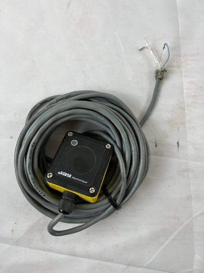 JAY Electronique Inductive Proximity Sensor Long Cable Industrial Sensor Used