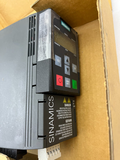 Siemens SINAMICS G120C 6SL3210-1KE15-8AB0 AC Drive 2.2kW 3HP 380-480V USS/MB New