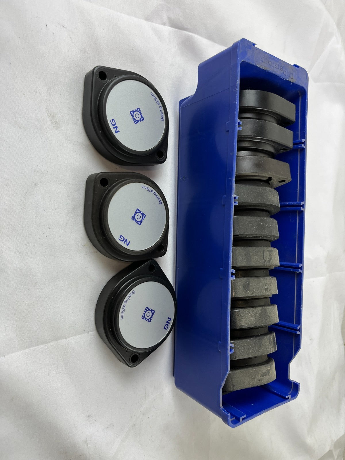 NG Bearing Ø25 mm Flange Covers / Housings Lot of 13 Used Spare Parts
