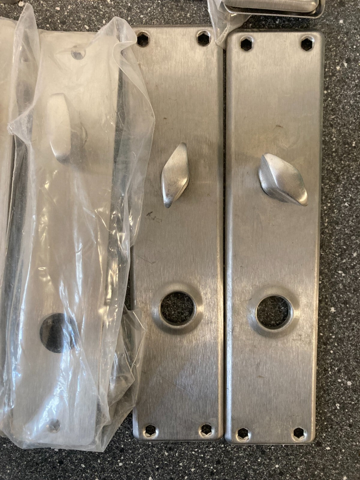 Bundle of 12x Assa Abloy Spacer Long Plates w. Lever Handles 230x50x5mm