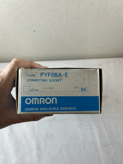 Omron PYF08A-E Relay Socket 8 Pin DIN Rail 40+ pcs New Bulk Bundle Spare Units