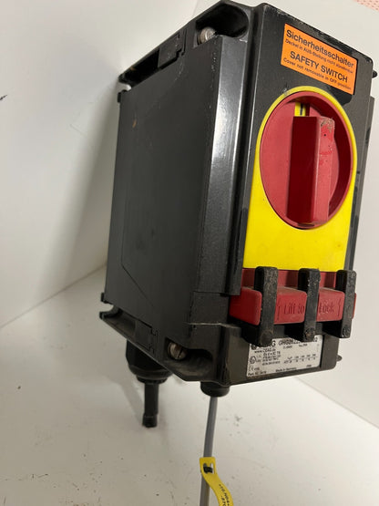 CEAG GH2622301R0002 Safety Switch, 20A, Used, Tested - Fully Working