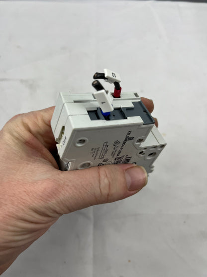 Siemens 5SY4104-7 MCB C4 230/400V + 5ST3010 Auxiliary Switch, 4A 1-Pole, Used