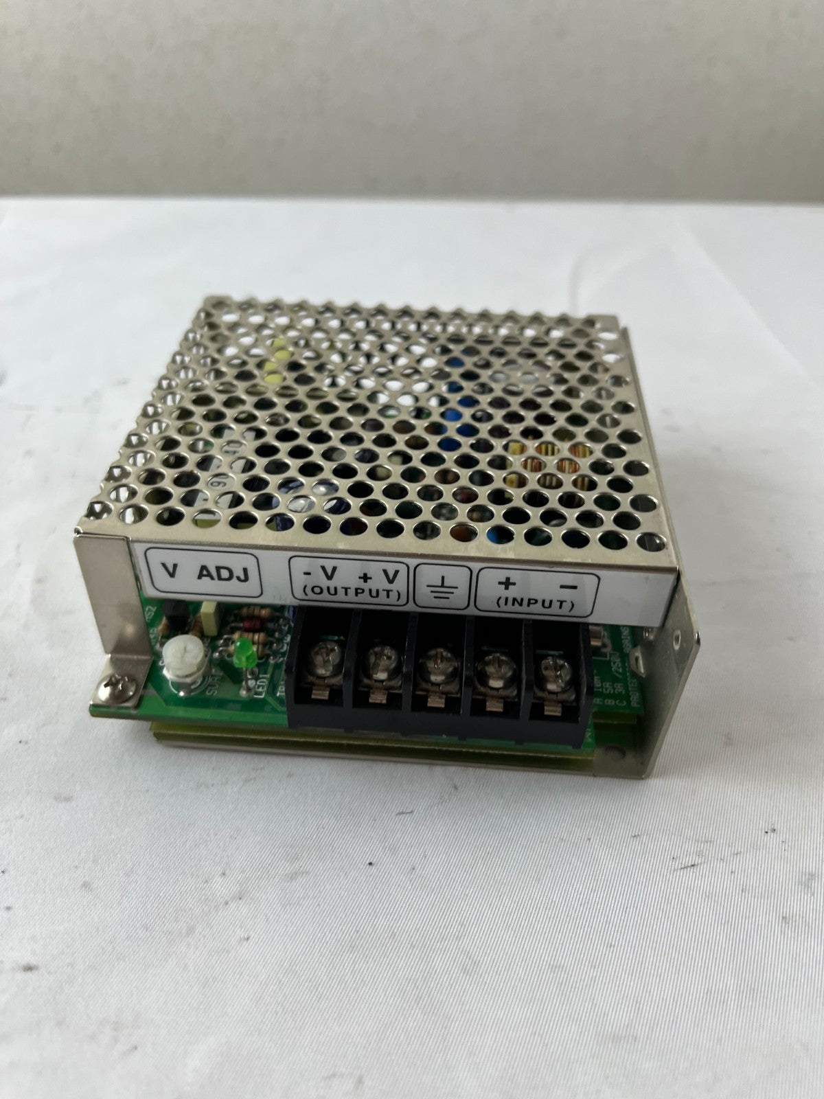Mean Well Switchbox SD-25B-24 DC-DC Converter 24V 1.1A 24VDC Input 19–36V Used