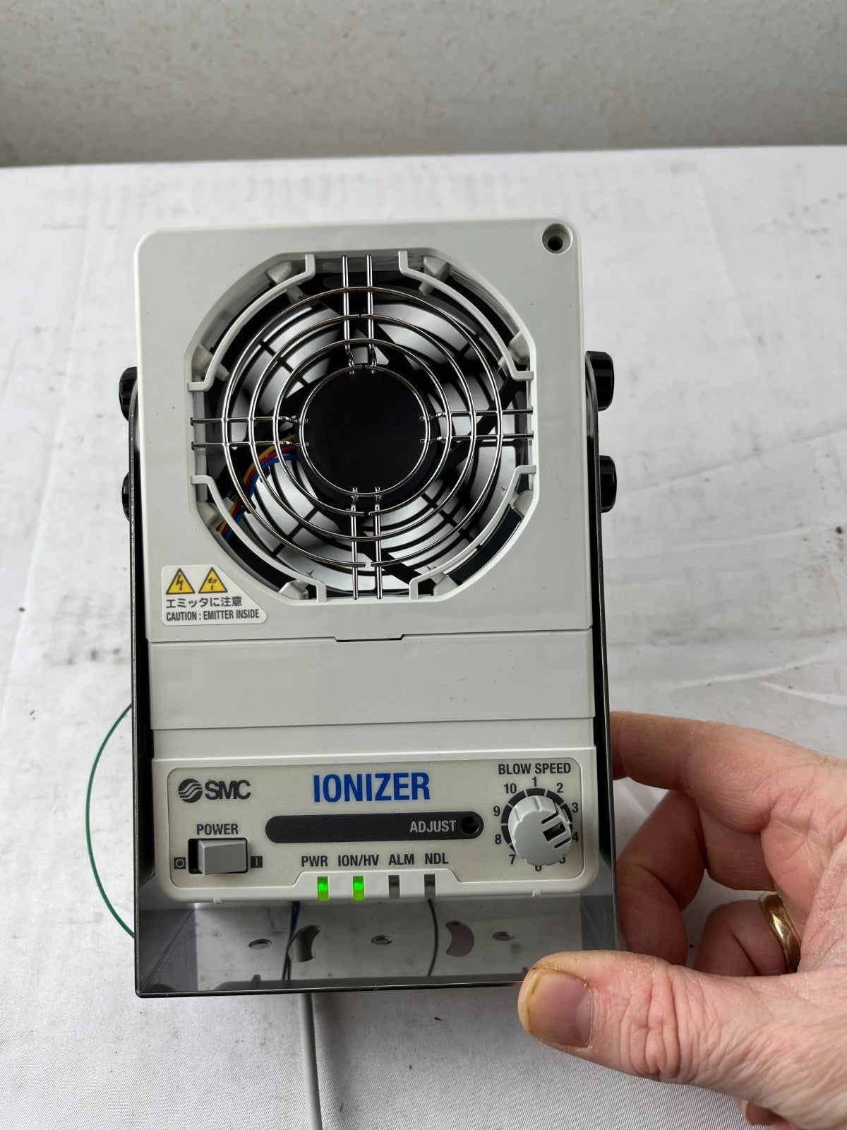 SMC IZF21-P-B Ionizer Fan Unit 24VDC 0.9A Panel Mount NEW Unused Working
