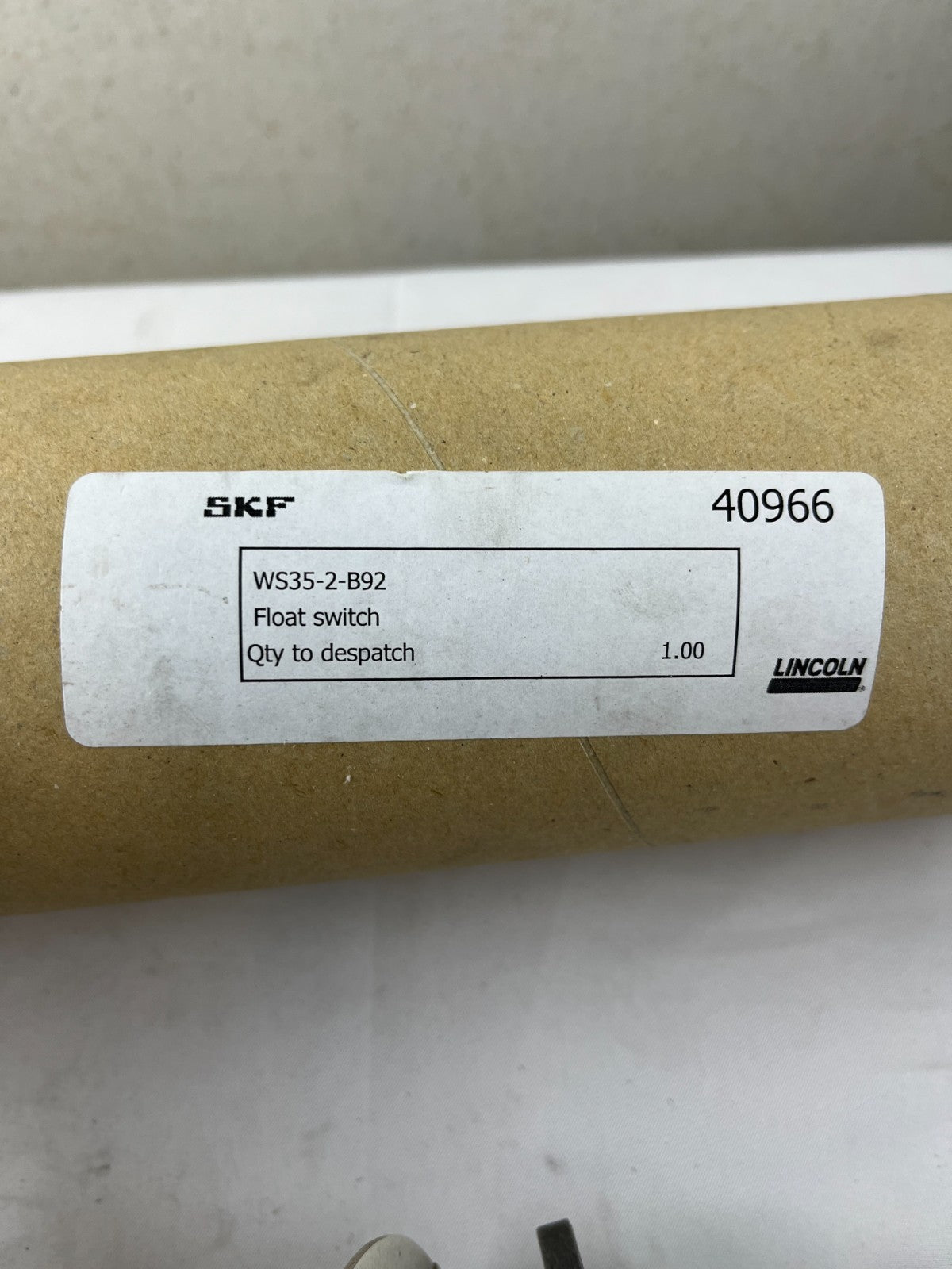 SKF Lincoln WS35-2-B92 Float Level Switch 230V 0.8A 60VA Oil Reservoir NEW