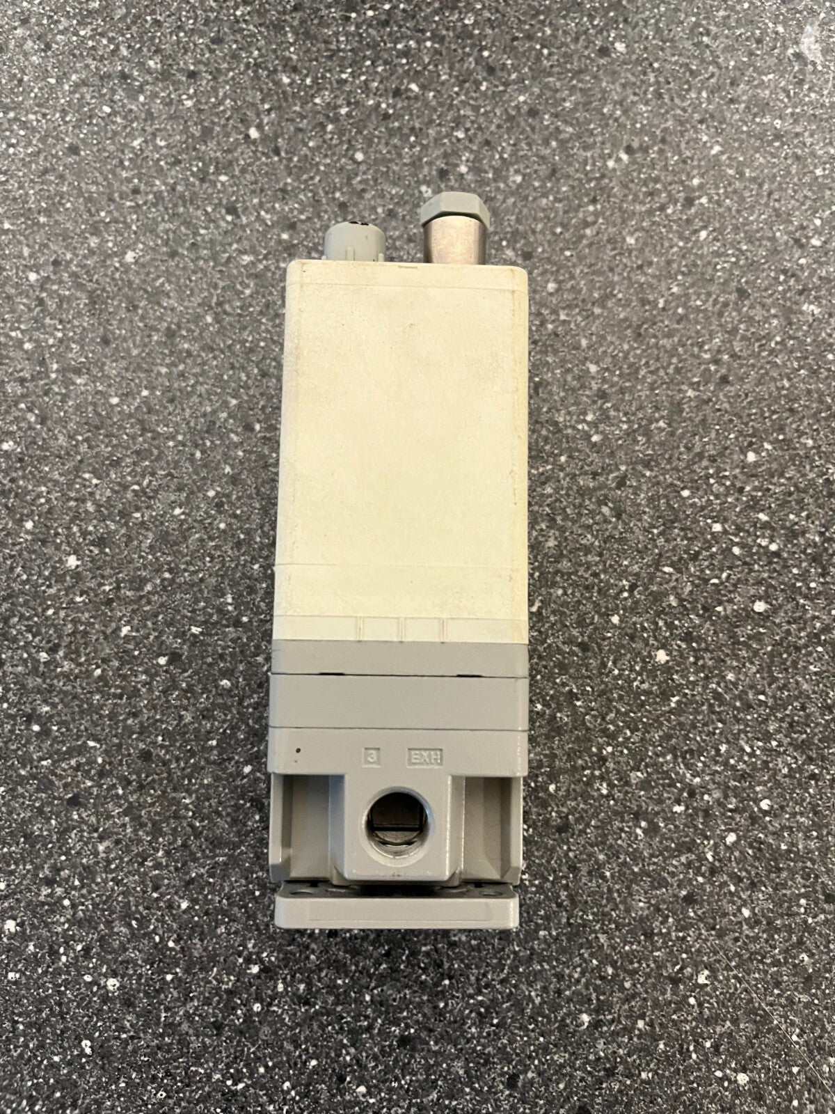 SMC ITV2030-PRF2N-0 Proportional Pressure Regulator PROFIBUS - Used, Working