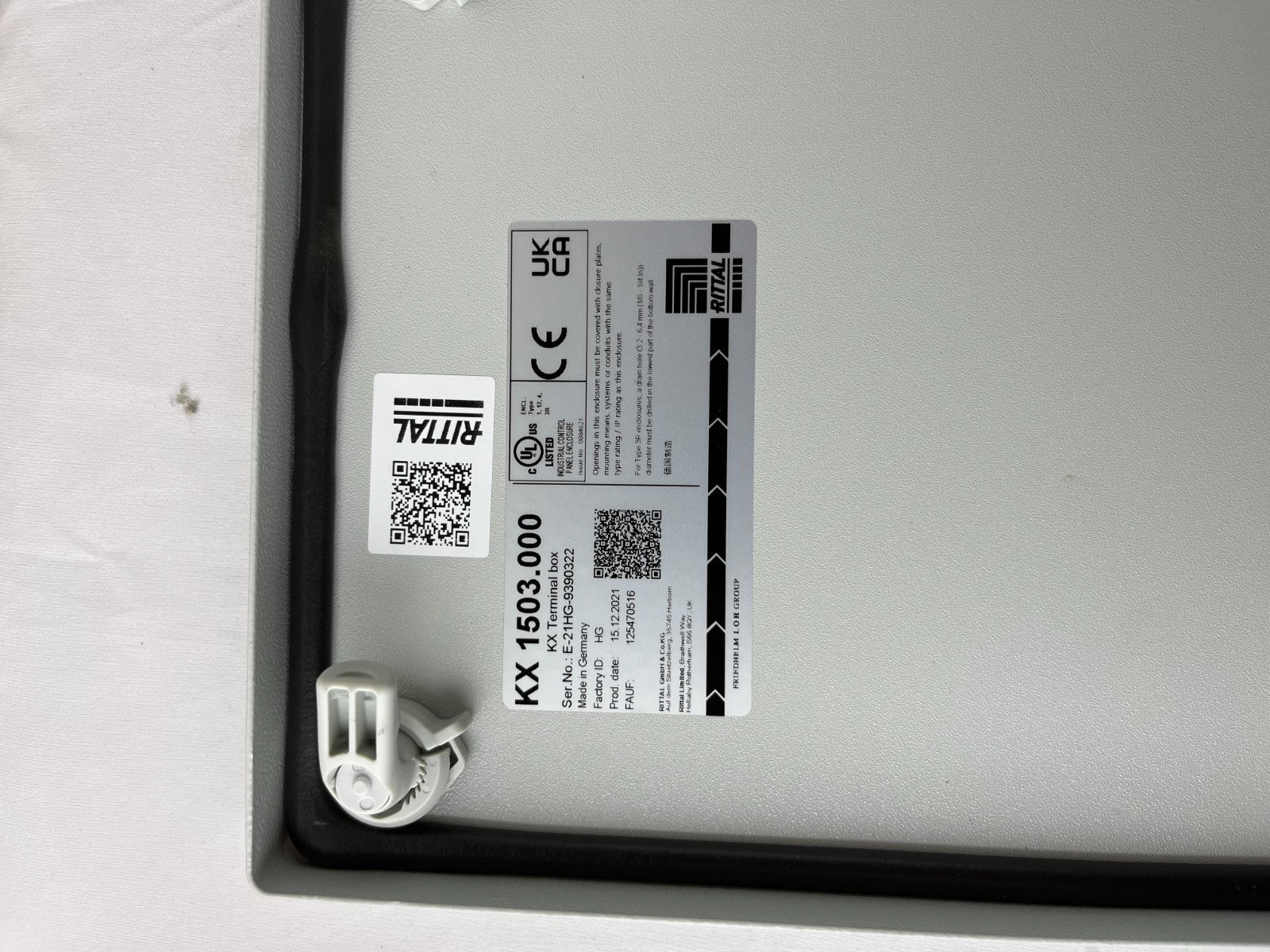 Rittal KX 1503.000 Terminal Junction Box IP66 300x200x120mm NEMA 4 Steel NEW