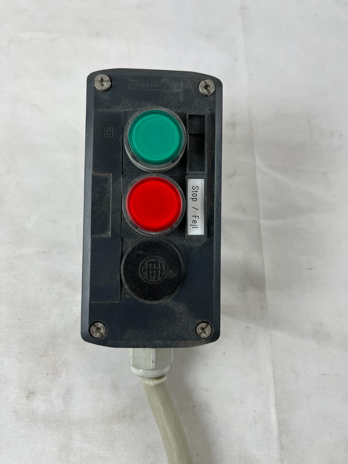 Schneider Electric Telemecanique XALD213 Control Station Start Stop Push Button
