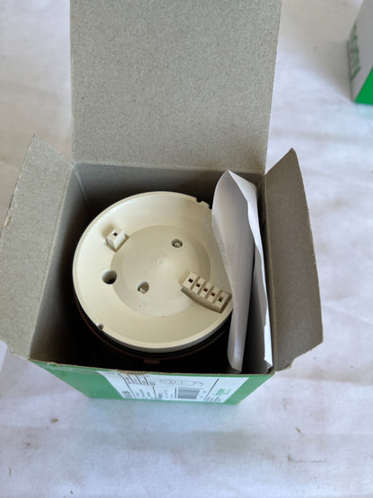 Schneider Electric XVB C4B4 Harmony Red Flashing Unit 24-48V IP66 New Spare Unit