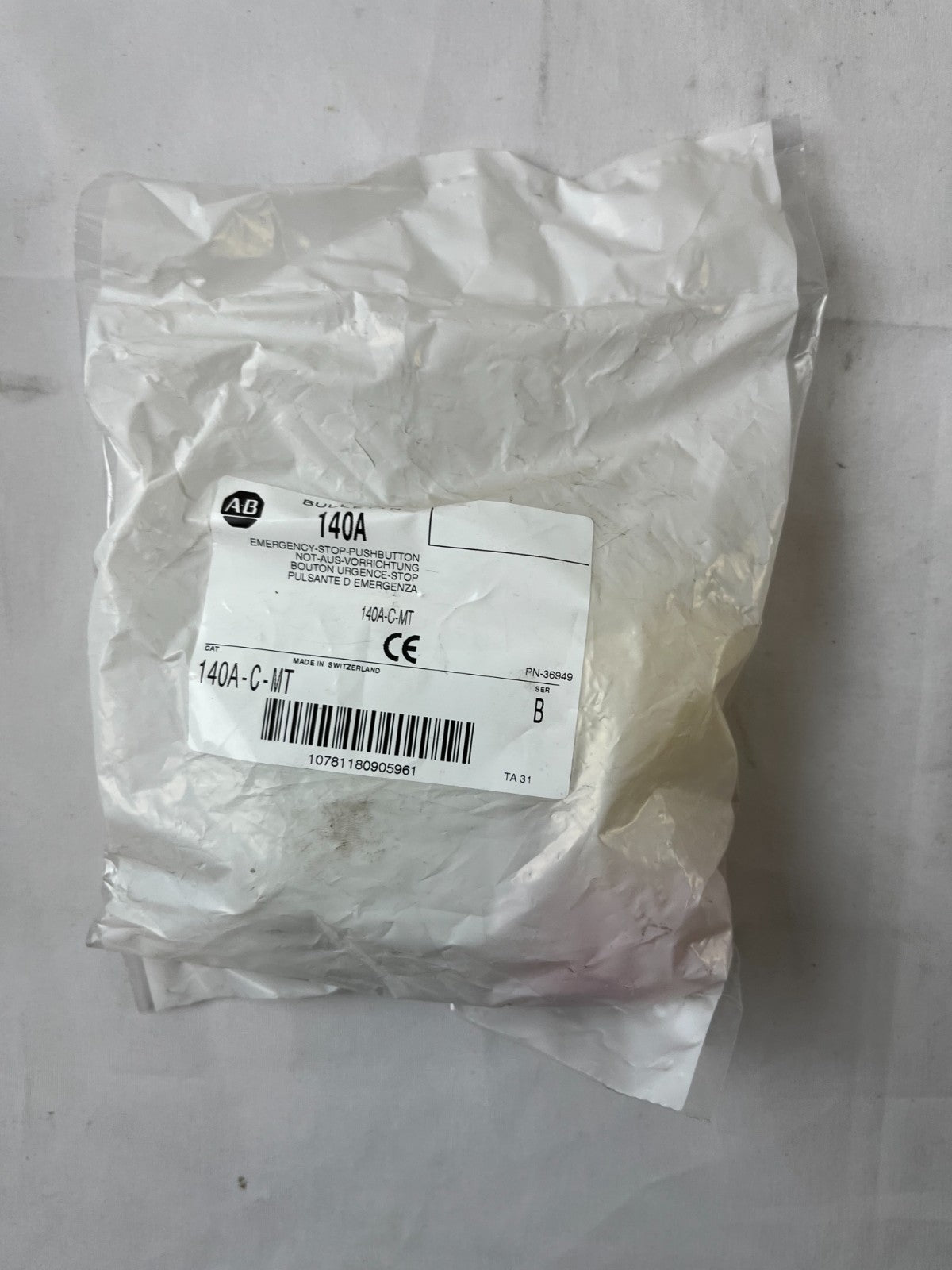 Allen-Bradley 140A-C-MT Emergency Stop Push Button Twist Release New Spare Unit