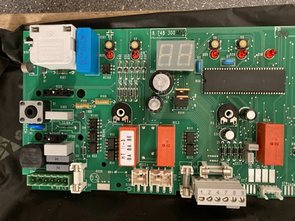 Junkers Bosch Gas Boiler MCB Circuit Board PN:87483004590 NOS ZR/ZSR/ZWR
