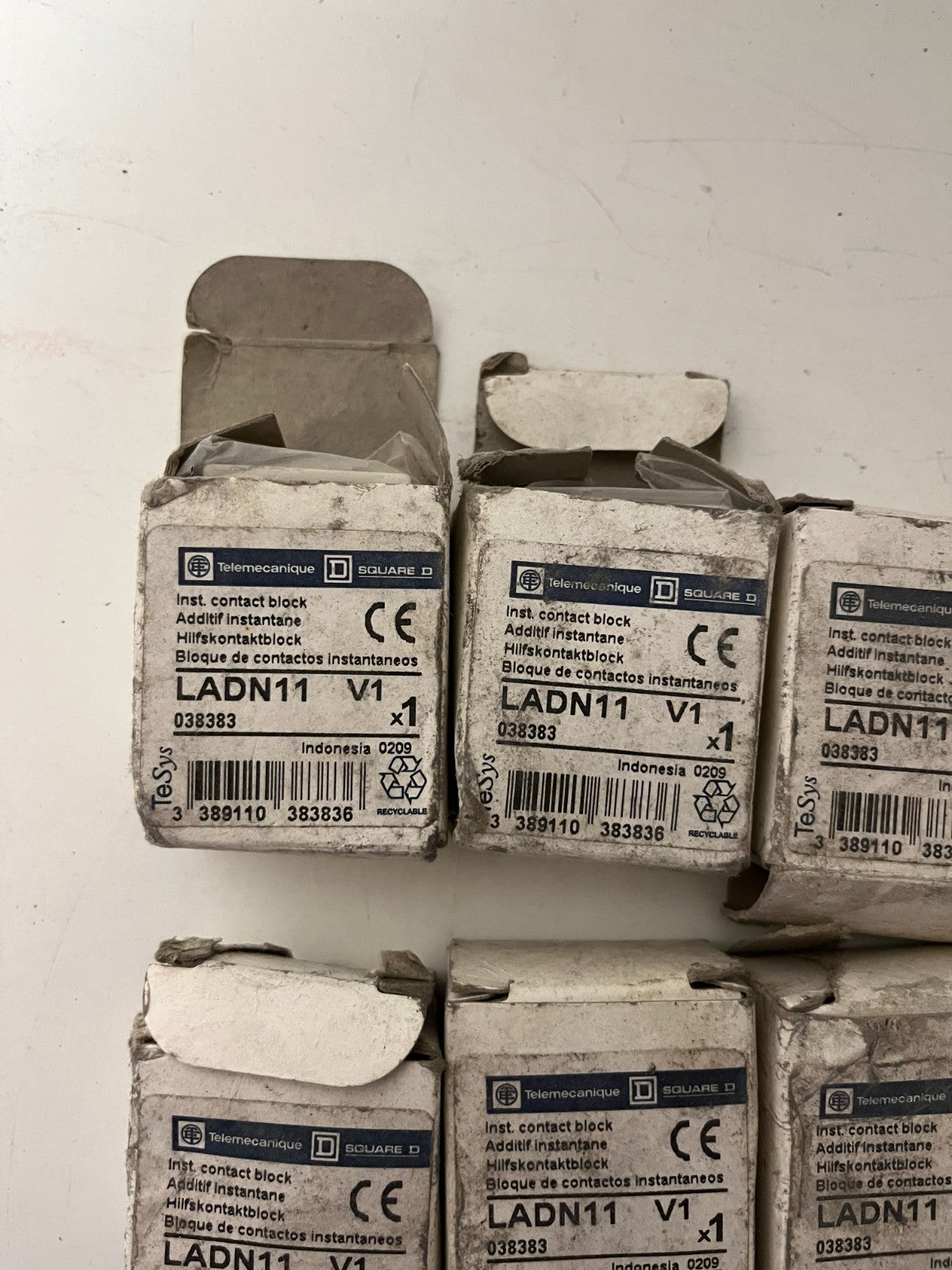 Telemecanique / Square D LADN11 Auxiliary Contact Block – Bundle of 9 – New Open