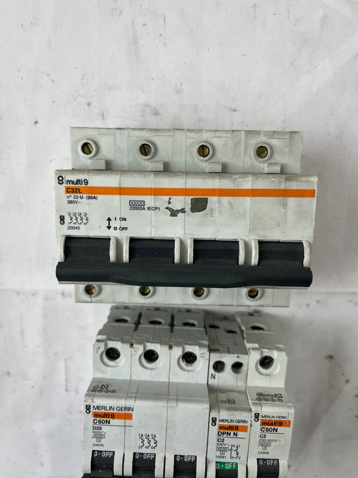 Merlin Gerin Multi9 C32L C60N DPN N Breaker Lot 4pcs 230/400V Used Spare Units
