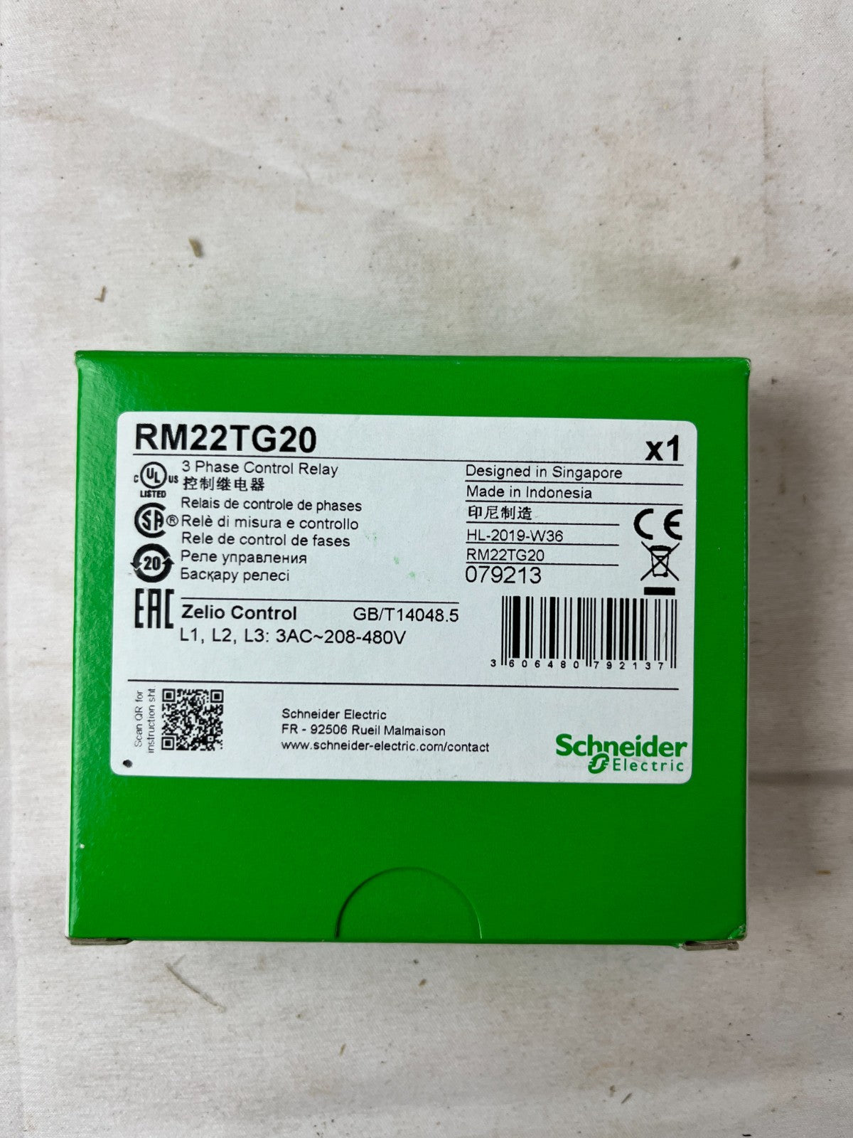 Schneider Electric RM22TG20 Zelio 3 Phase Control Relay 208-480V New in Box