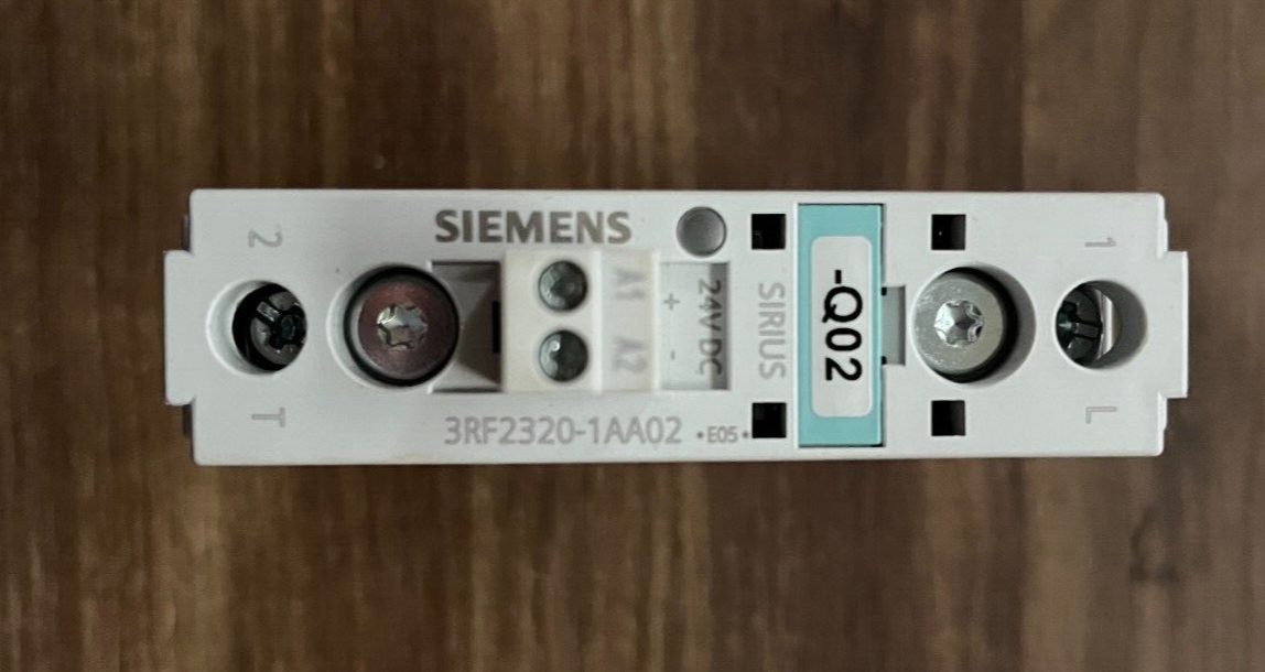 Siemens Sirius 3RF2320-1AA02 Solid State Relay - 24V DC, Used, Tested