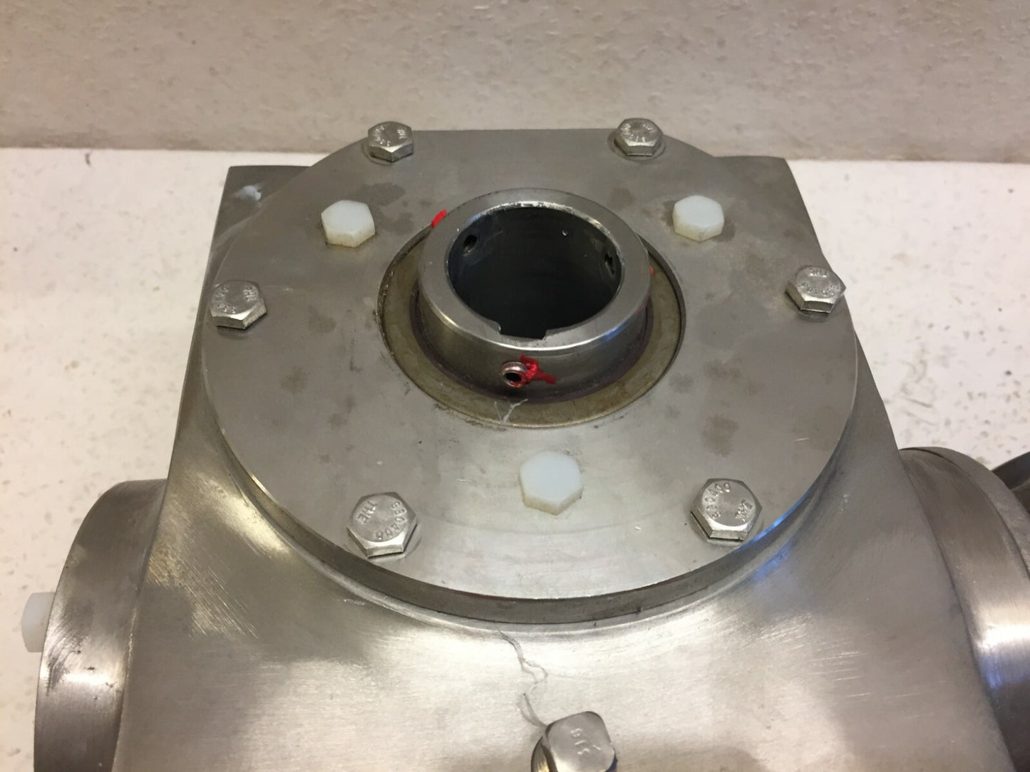 Grove Gear Ironman SS-DHM-824-750-H25-56-23 (SP) Ratio 1:750 B/15 0.181 Input HP