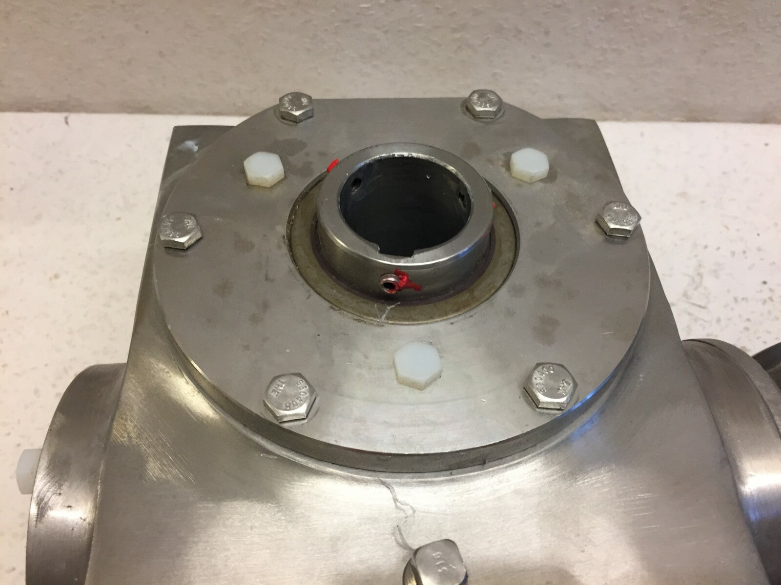 Grove Gear Ironman SS-DHM-824-750-H25-56-23 (SP) Ratio 1:750 B/15 0.181 Input HP