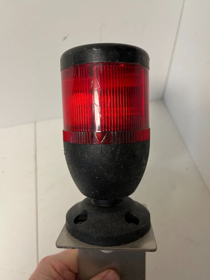 Industrial Signal Light Red Beacon Alarm PLC FEJL 24V w/ Mounting Bracket