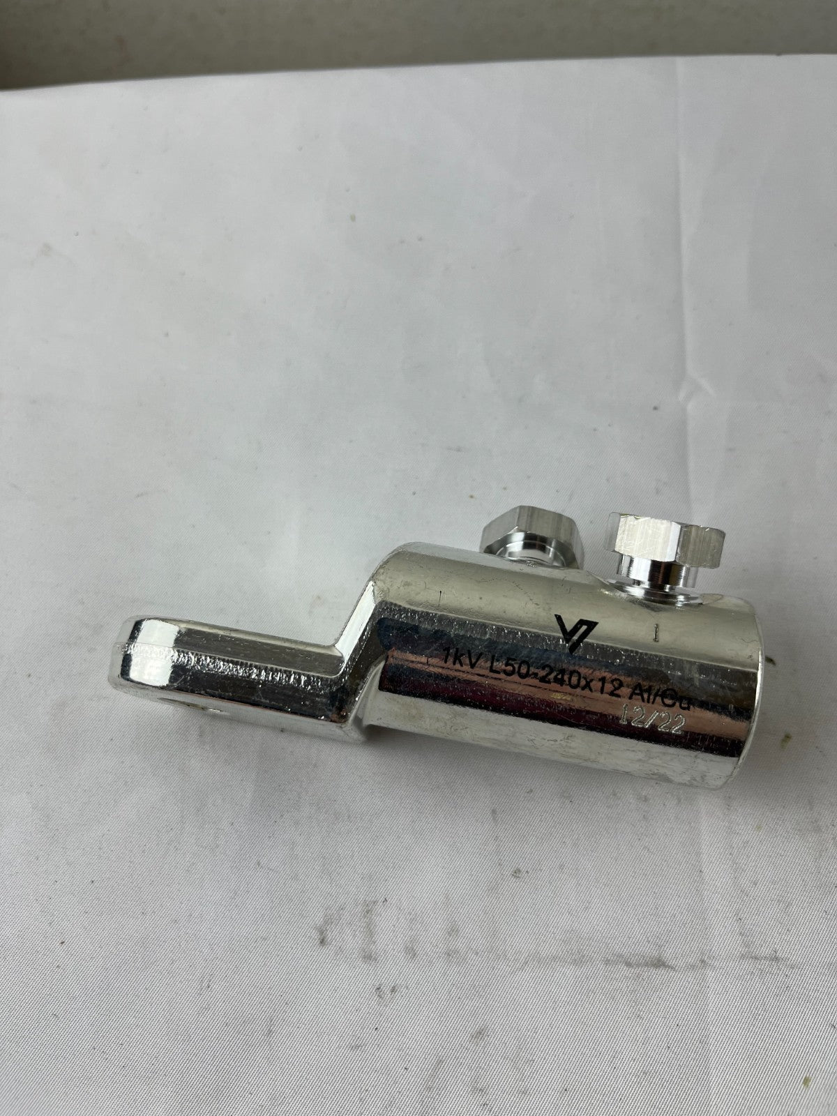 V7 1kV Al/Cu Cable Lug L50 240x12 for 240mm² New Unused Spare Part