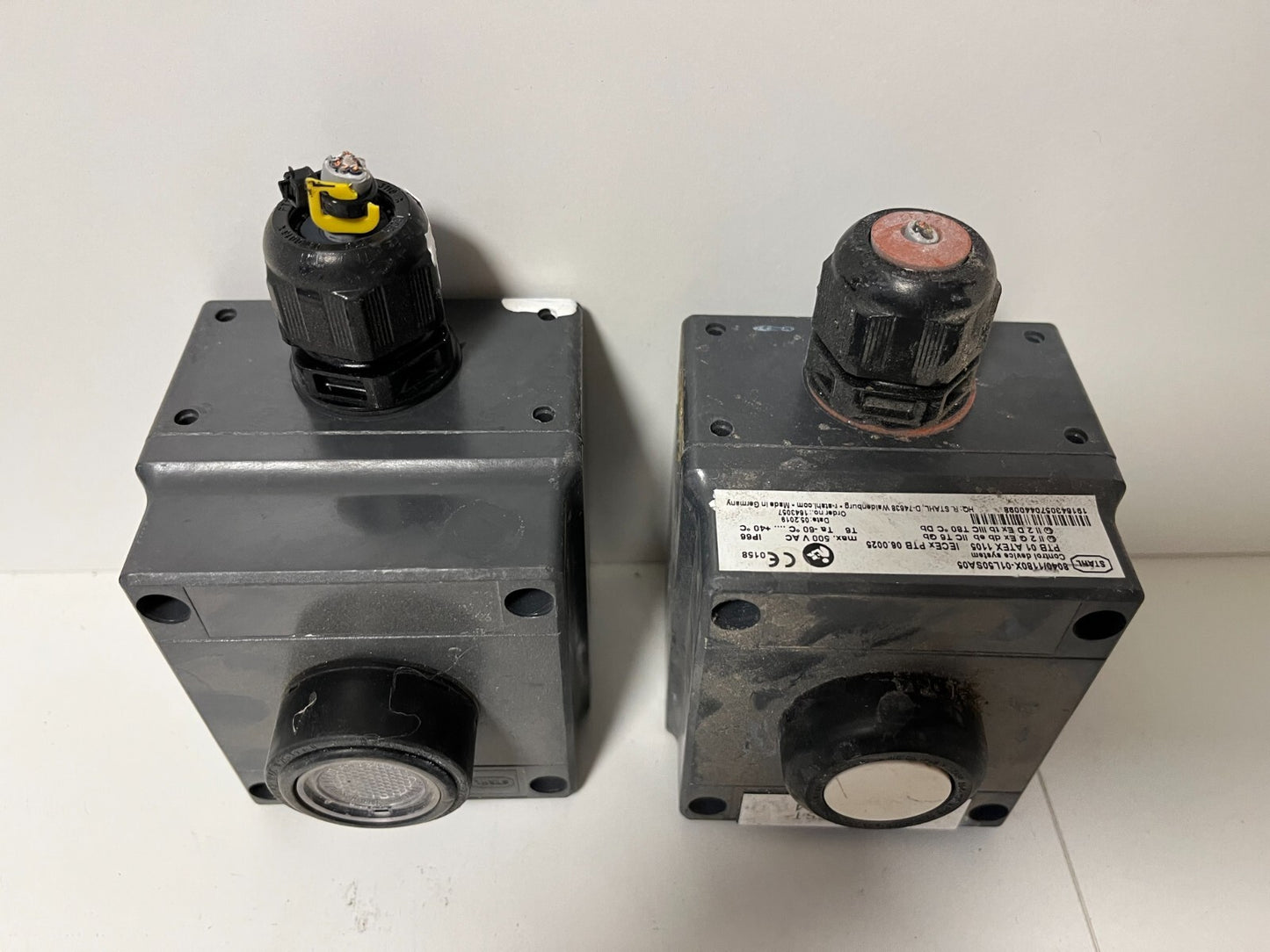 2x R. STAHL 8040/1180X-01L50SA05 Consig ATEX Control Devices - Used, Working