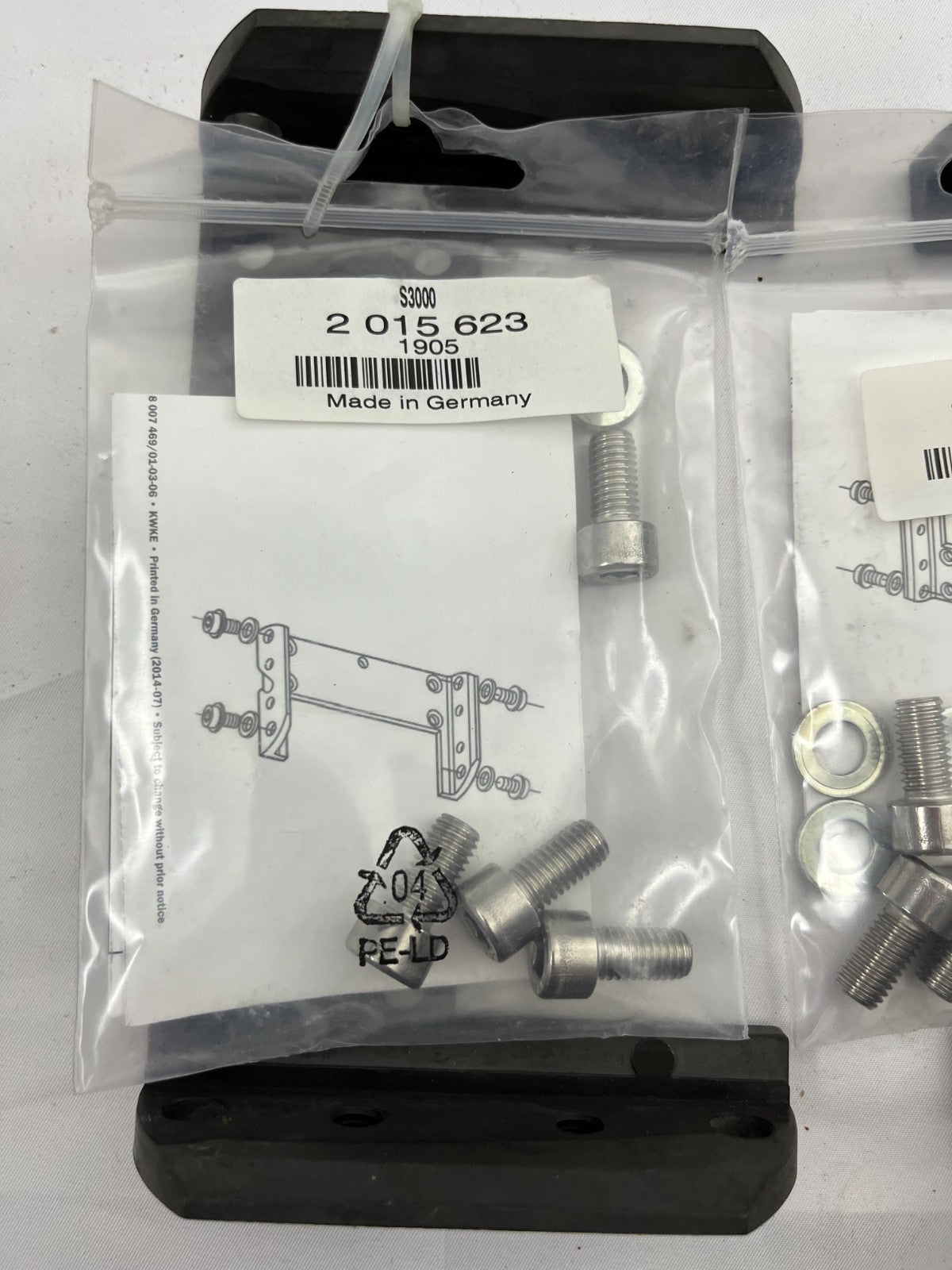 2x SICK S3000 Mounting Kit 2015623 Brackets & Hardware NEW Made in Germany
