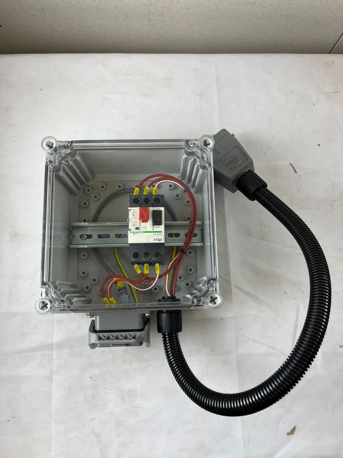 Schneider Electric GV2ME07 Motor Circuit Breaker In Enclosure With Harting