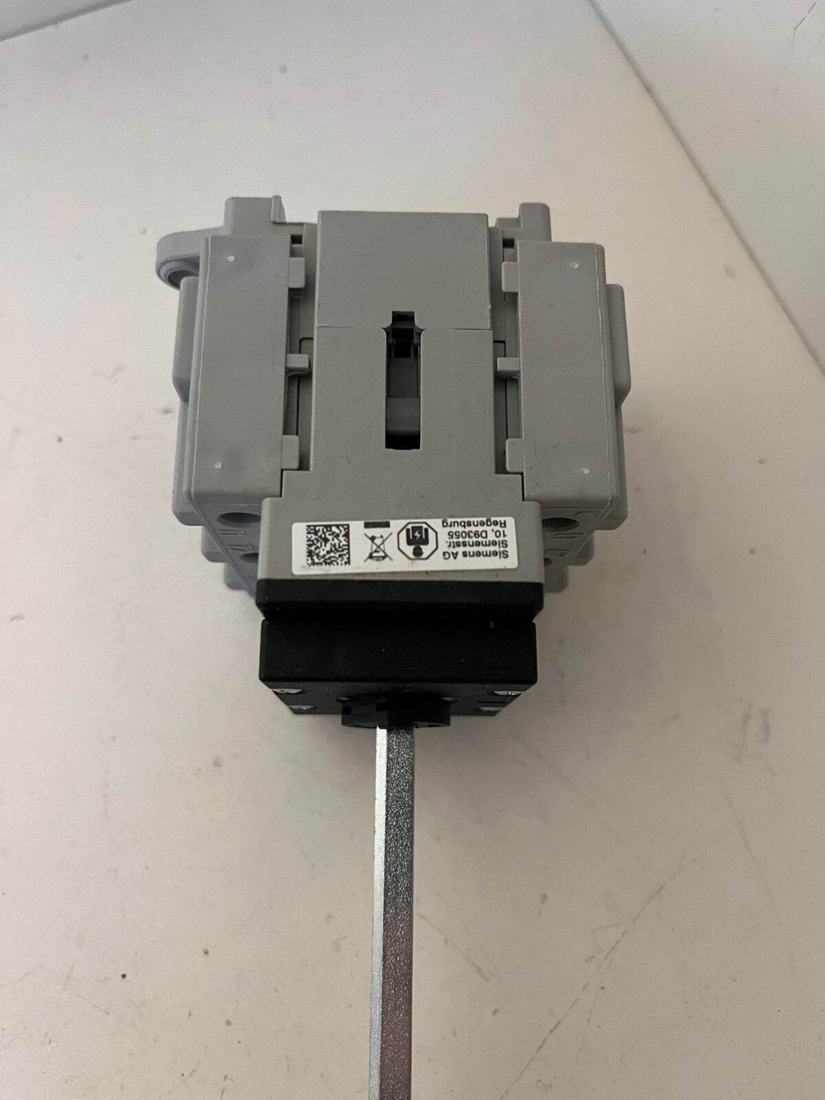 Siemens 3LD2517-0TK11 Disconnect Switch 20A 50/60 Hz - New and Never Used