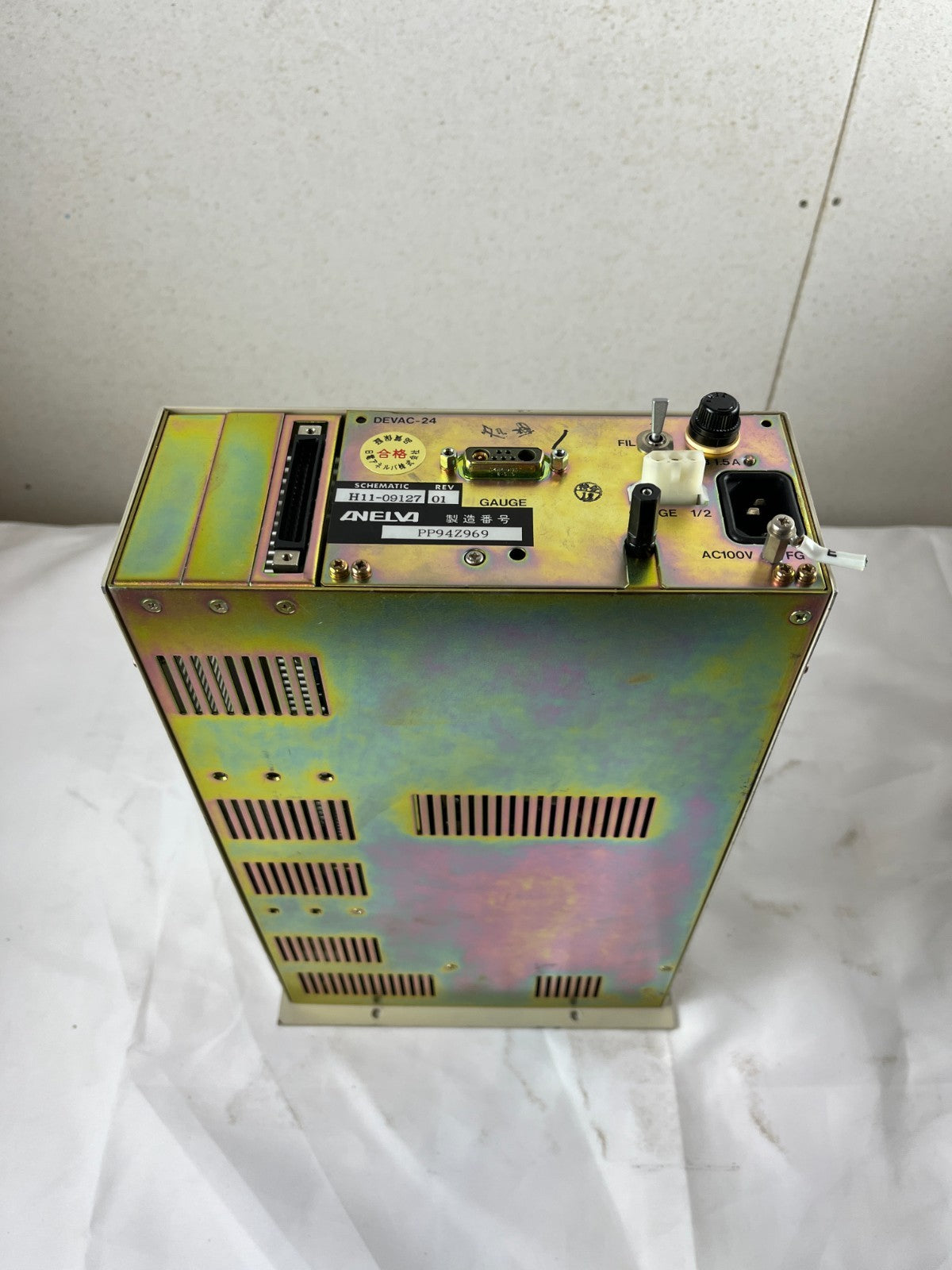 ANELVA MIG-831 Ionization Gauge Controller Vacuum Gauge Unit AC100V Used Spare